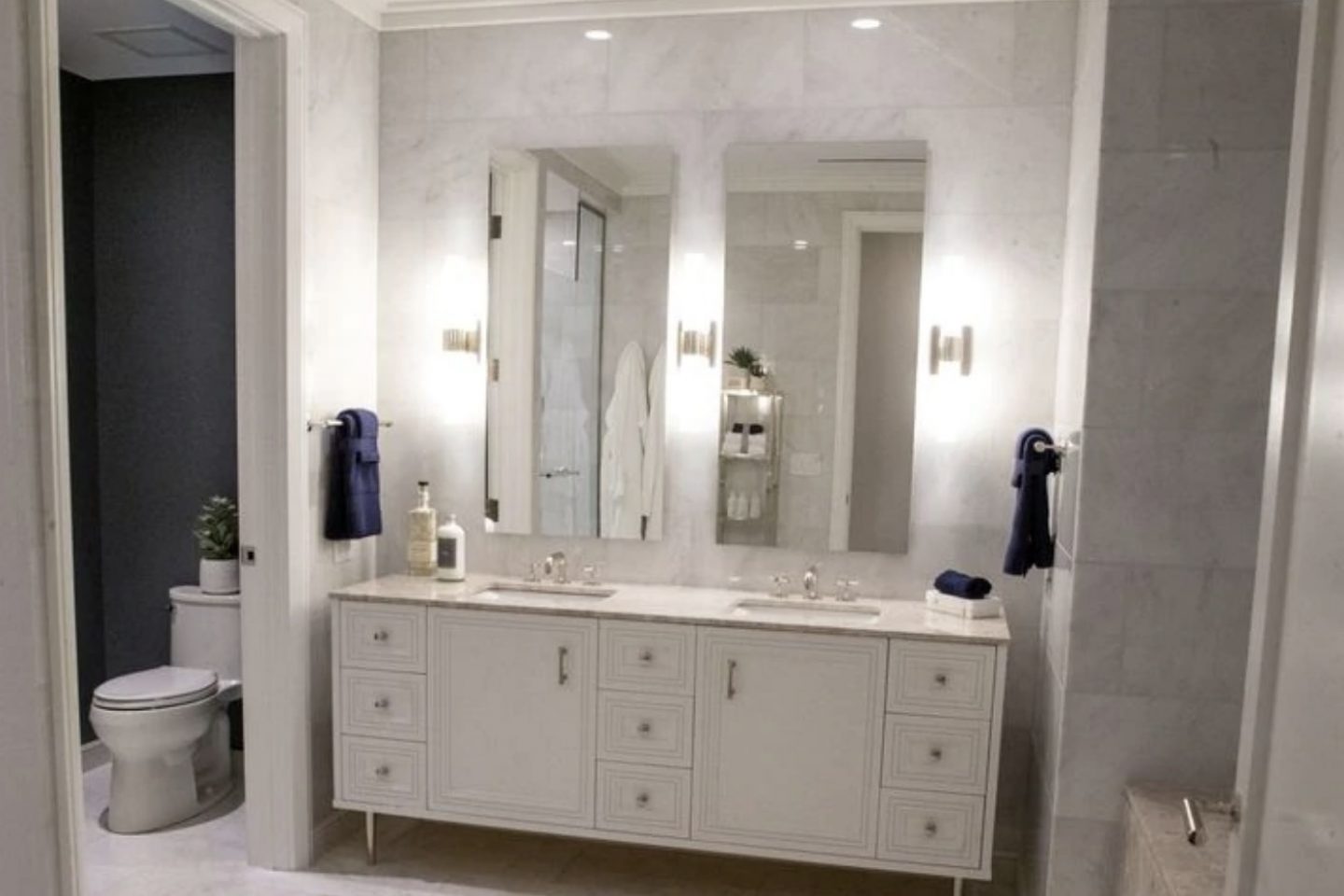 Trubune Tower Master Bathroom